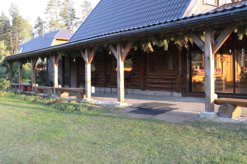 Viesu Maja Forrest Villa Dzimtmisa Eksteriør bilde